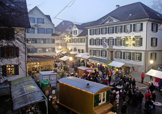 KN_4421_Adventsmarkt_Weinfelden