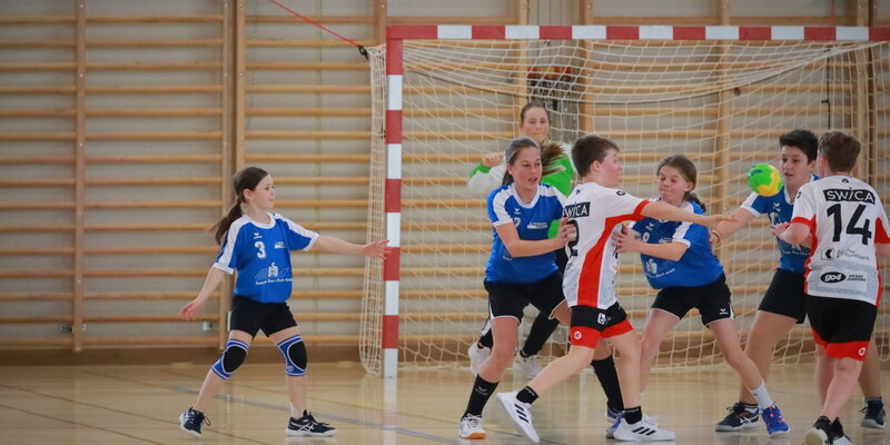 Schulhandballturnier - 1
