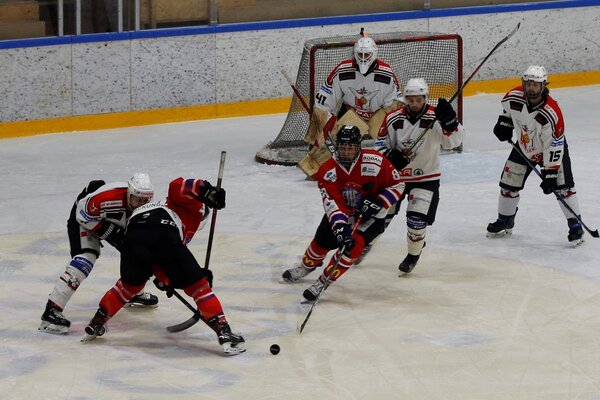 ehckk_ehc-sursee-playoff-halbfinal