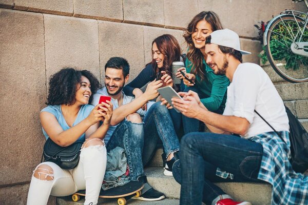die-app-begleitet-jugendliche-bei-wichtigen-lebensfragen