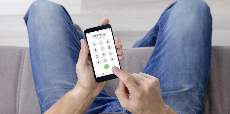 KN_2621_Helpline