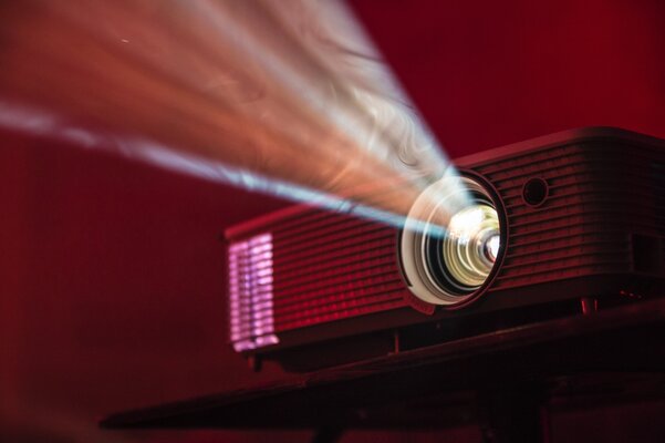 KN_KW28_PR_Heimkino