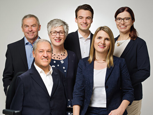 _gruppenbild-kandidierende-hauptliste-die-mitte