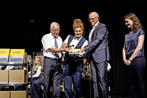 KN_3521_Buchtaufe_Jubiläumsbuch_Jugendmusik_Kreuzlingen