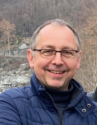 Dieter Hofacker