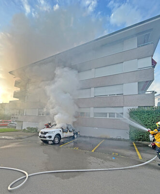 250615-kreuzlingen-fahrzeugbrand