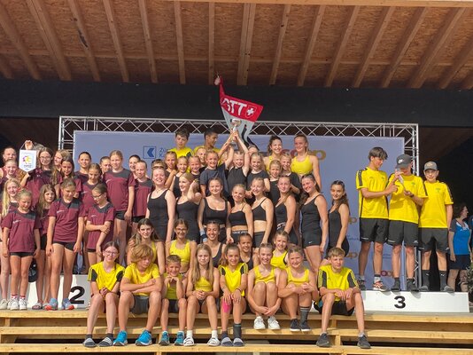 siegerehrung-des-gtt-und-lar-teams