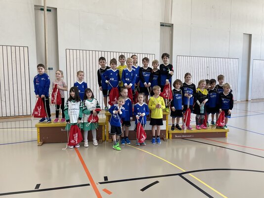 Faustball U8
