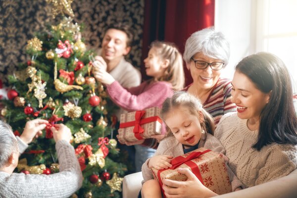 Mit dem Karussell Kreuzlingen wird Weihnachten wunderbar – beim Einkauf genauso wie unterm Christbaum. ⋌zVg