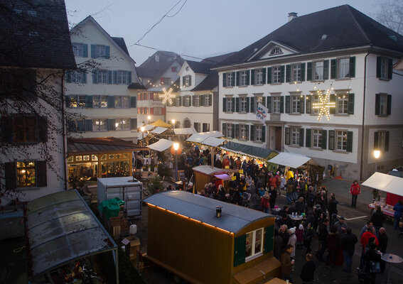 Weihnachtsmarkt_Weinfelden_45