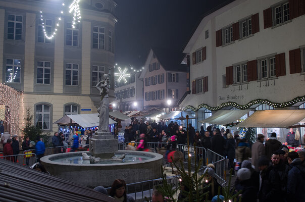 Weihnachtsmarkt_Weinfelden_56