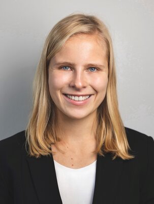 bradke_celine_portrait - 1