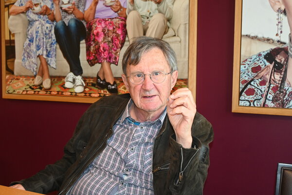 urs haubensak