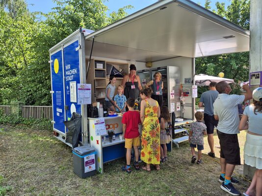 Bild Quartierbulli am Ludothek-Fest